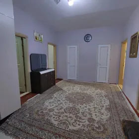 Мир7/2,  3 комн.