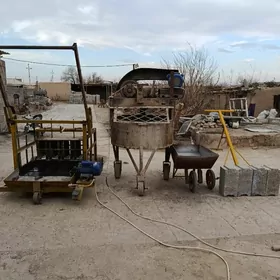 kerpiç istnok işläp dur hemsi