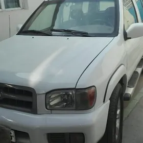 Nissan Pathfinder 2003