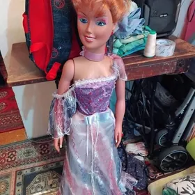 продаётся кукла большая