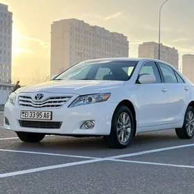 Toyota Camry 2011
