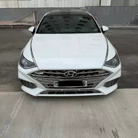 Hyundai Sonata 2021