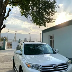 Toyota Highlander 2012