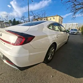 Hyundai Sonata 2020