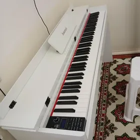 Pianino