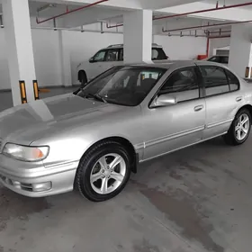 Nissan Maxima 1995
