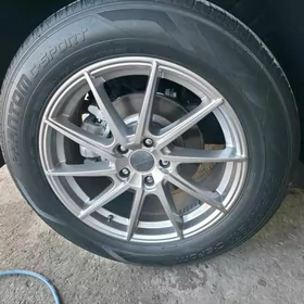 4 pakryşka 235 60 18