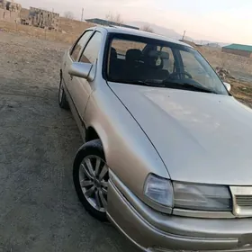 Opel Vectra 1990
