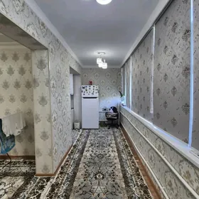 Ким район 2 этаж 3 ком, Gaudan