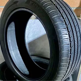 Hankook 235/45/18