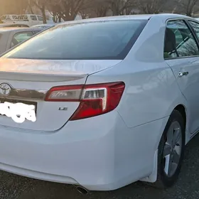 Toyota Camry 2012