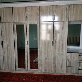 Mebel garnitur stenka