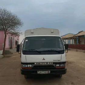 Mitsubishi Canter 2003