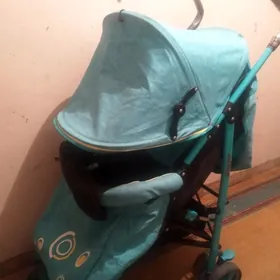 Kolyaska/Коляска