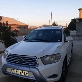 Toyota Highlander 2010