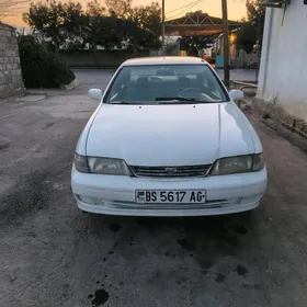 Nissan Sunny 1999