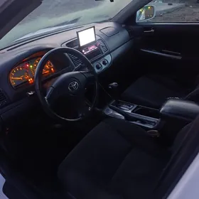 Toyota Camry 2003