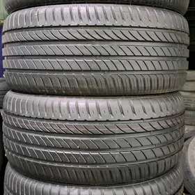 235-40-18 teraflex 2024 paket