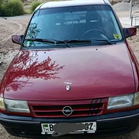 Opel Astra 1992