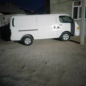 Toyota Hiace 2001