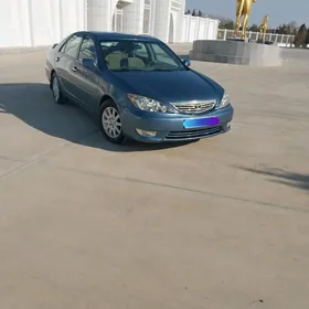Toyota Camry 2004