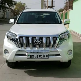 Toyota Land Cruiser Prado 2014
