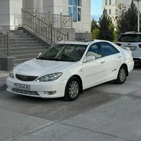 Toyota Camry 2005