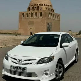 Toyota Corolla 2013