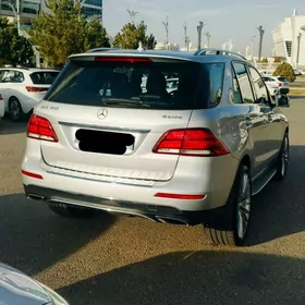 Mercedes-Benz GLE-Class 2016