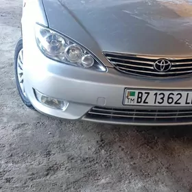 Toyota Camry 2005