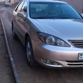 Toyota Camry 2004