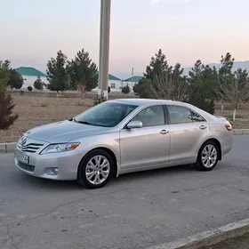 Toyota Camry 2011
