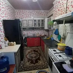 Учпункт. 3 комн. 4 этаж.