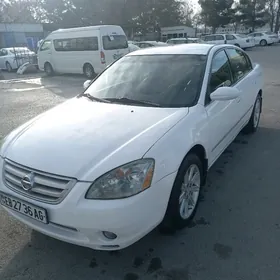 Nissan Altima 2005