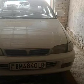Toyota Corona 1995