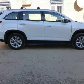 Toyota Highlander 2019