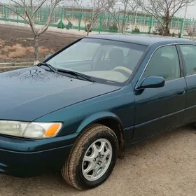 Toyota Camry 1998