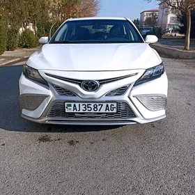Toyota Camry 2022