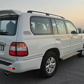 Toyota Land Cruiser 2000