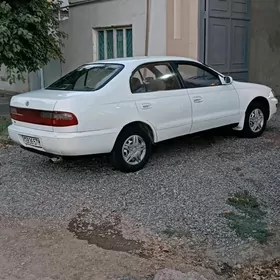Toyota Corona 1993