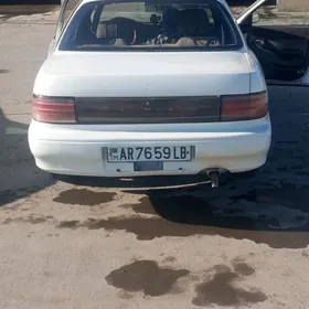Toyota Camry 1990