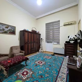 элитка по Ататурка 3комн 3эт