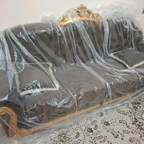 Diwan troyka we ugalok spalny