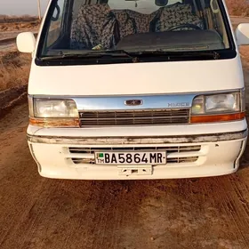 Toyota Hiace 1990