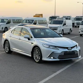 Toyota Camry 2023