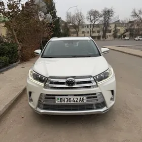 Toyota Highlander 2017