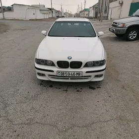 BMW E39 2000