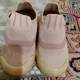 çaga ayakgaplar. çaga adikler.