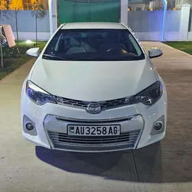 Toyota Corolla 2014