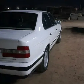 BMW 525 1990